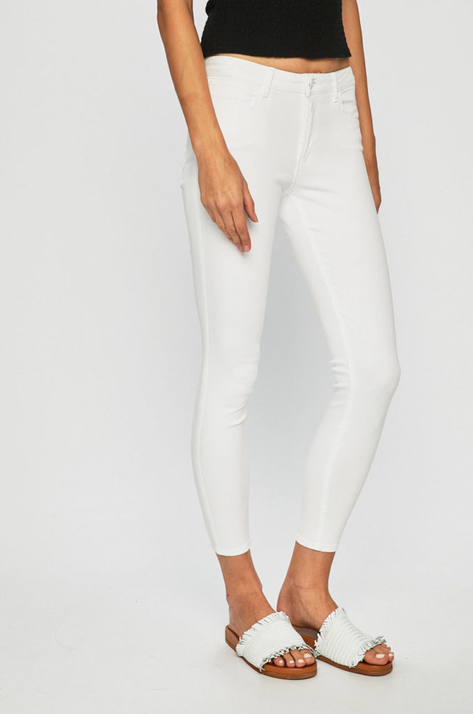 blugi albi wrangler blugi albi wrangler