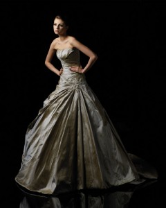 rochie de mireasa gri