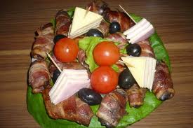 Ficat de pui in bacon Ficat de pui in bacon