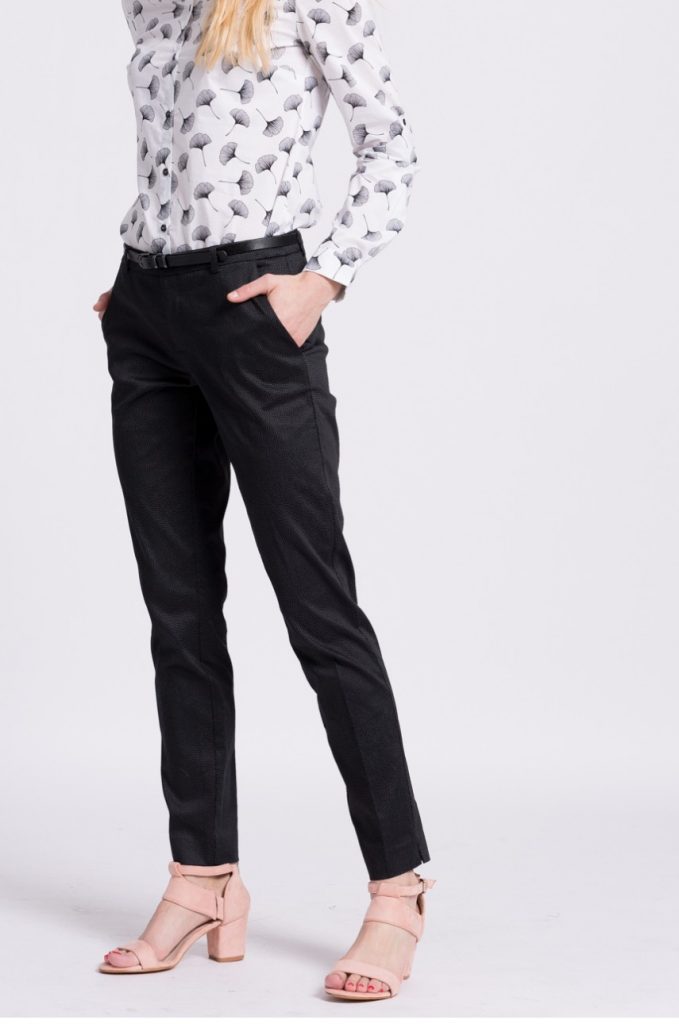 pantalon negru cu talie inalta pantalon negru cu talie inalta