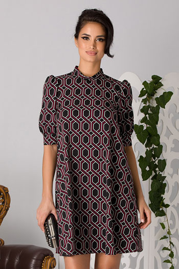 rochie-scurta-cu-motive-geometrice rochie-scurta-cu-motive-geometrice