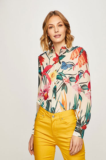 bluza-inflorata-cu-maneci-lungi bluza-inflorata-cu-maneci-lungi